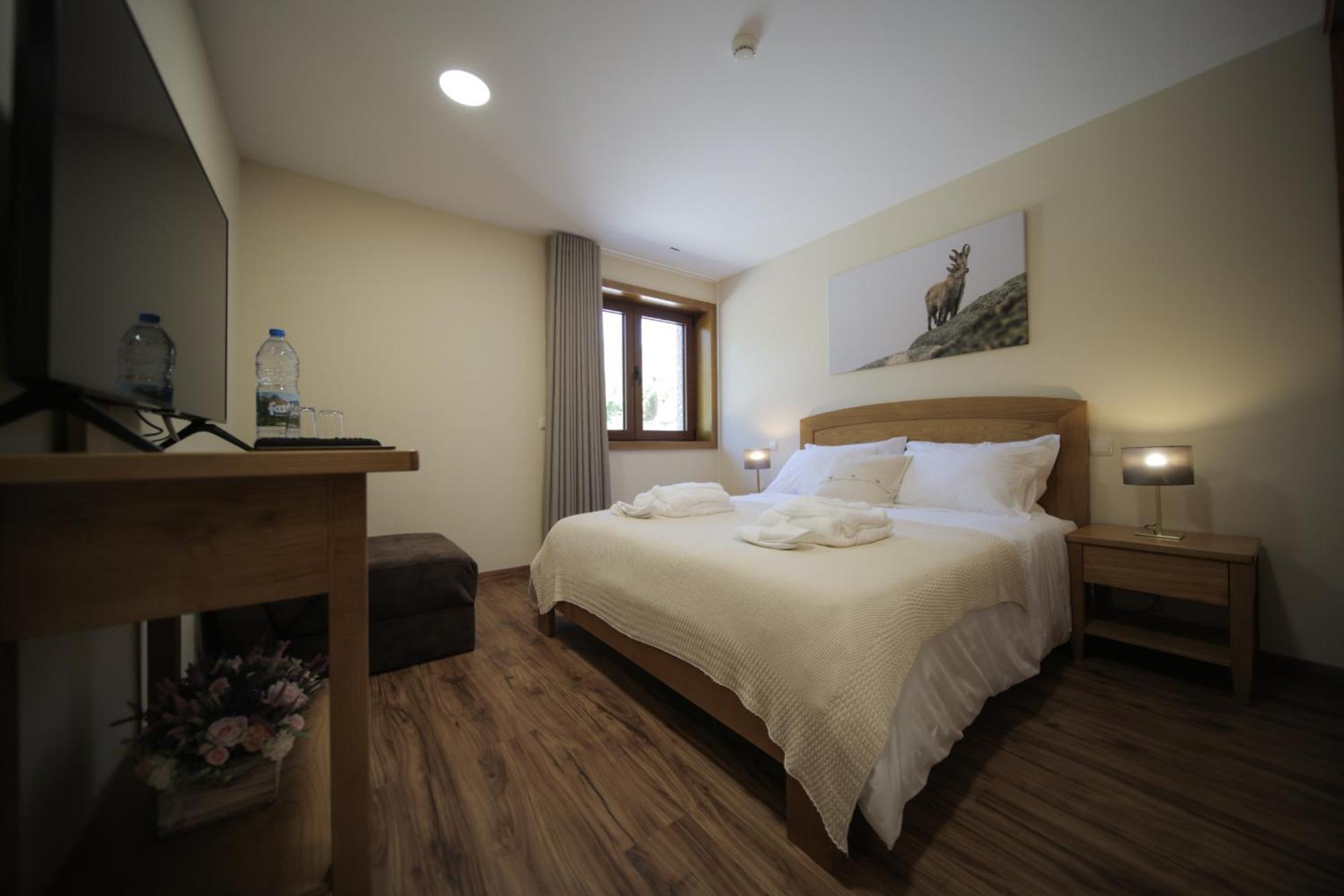 Casa Da Fonte - Geres Hostel Eksteriør bilde