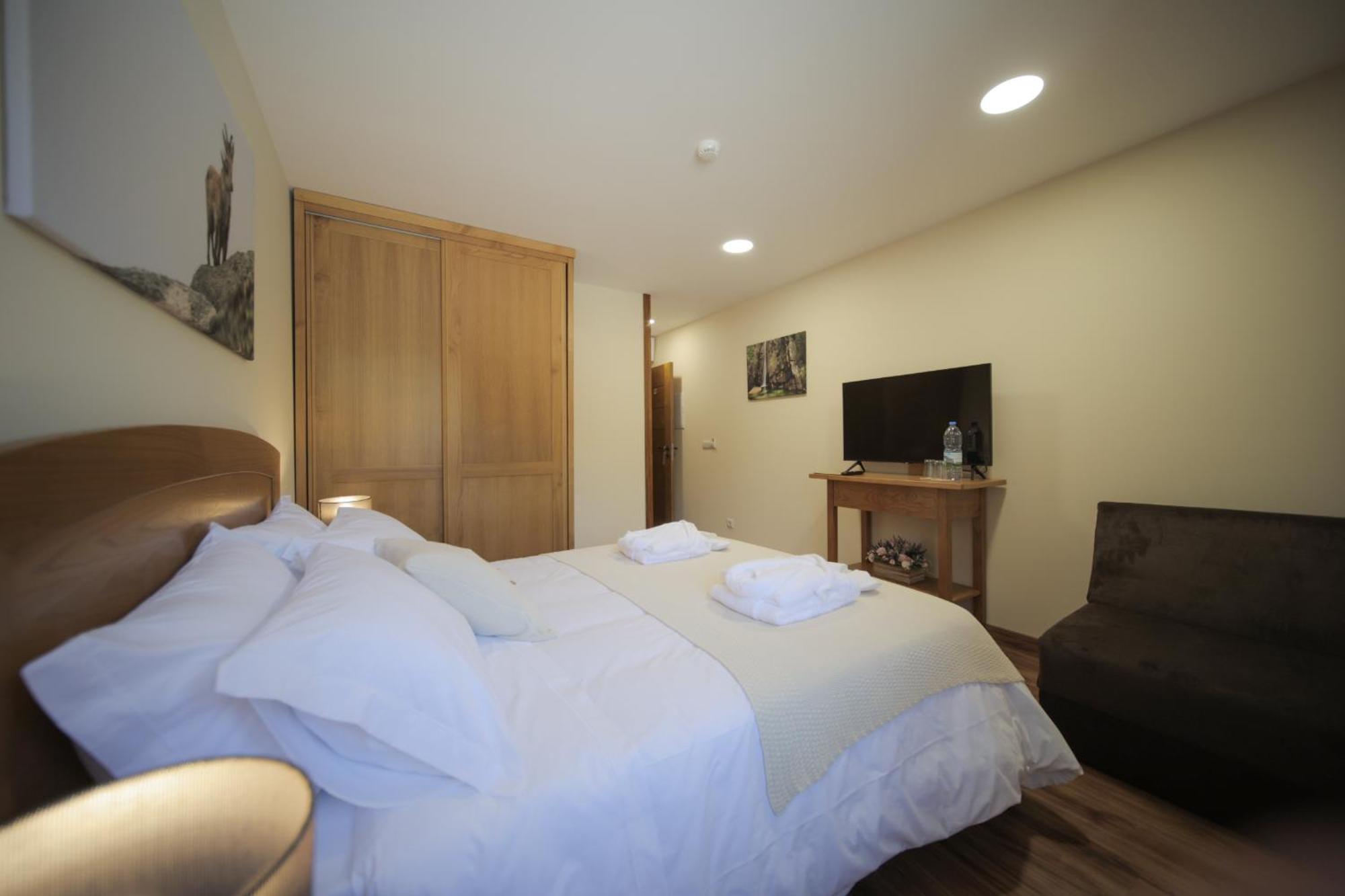 Casa Da Fonte - Geres Hostel Eksteriør bilde