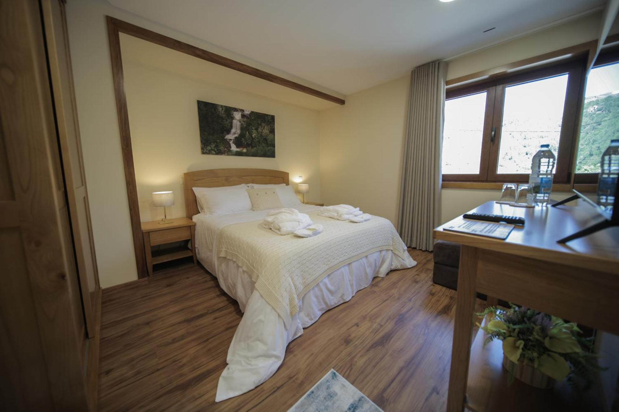 Casa Da Fonte - Geres Hostel Eksteriør bilde